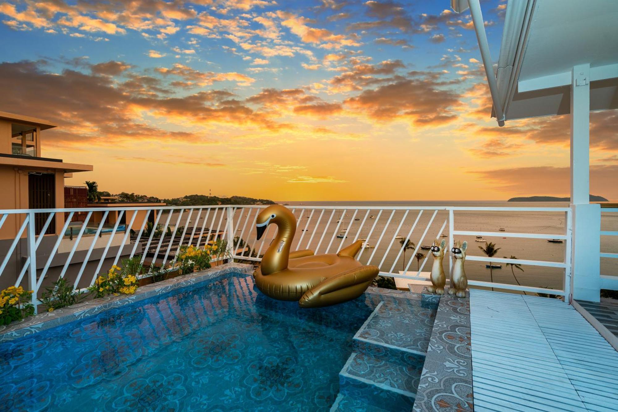 Mona Seaview Pool Villa Beach Front Aoyon Beach Ban Ao Makham Екстер'єр фото